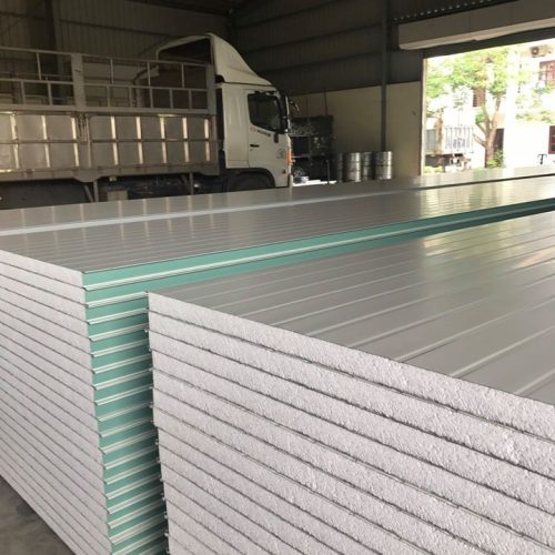 Blended Polyol Sandwich Panel